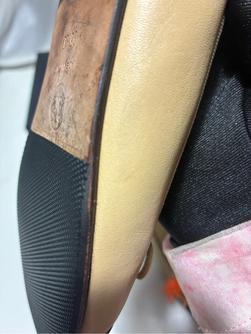 CHANEL Beige Leather Ballet Flats with Black Cap Toe